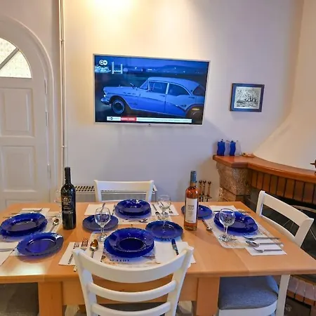בית נופש Navigats Traditional House Village *