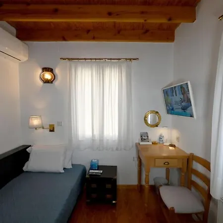 Navigats Traditional House Village Nyaraló Lefkími